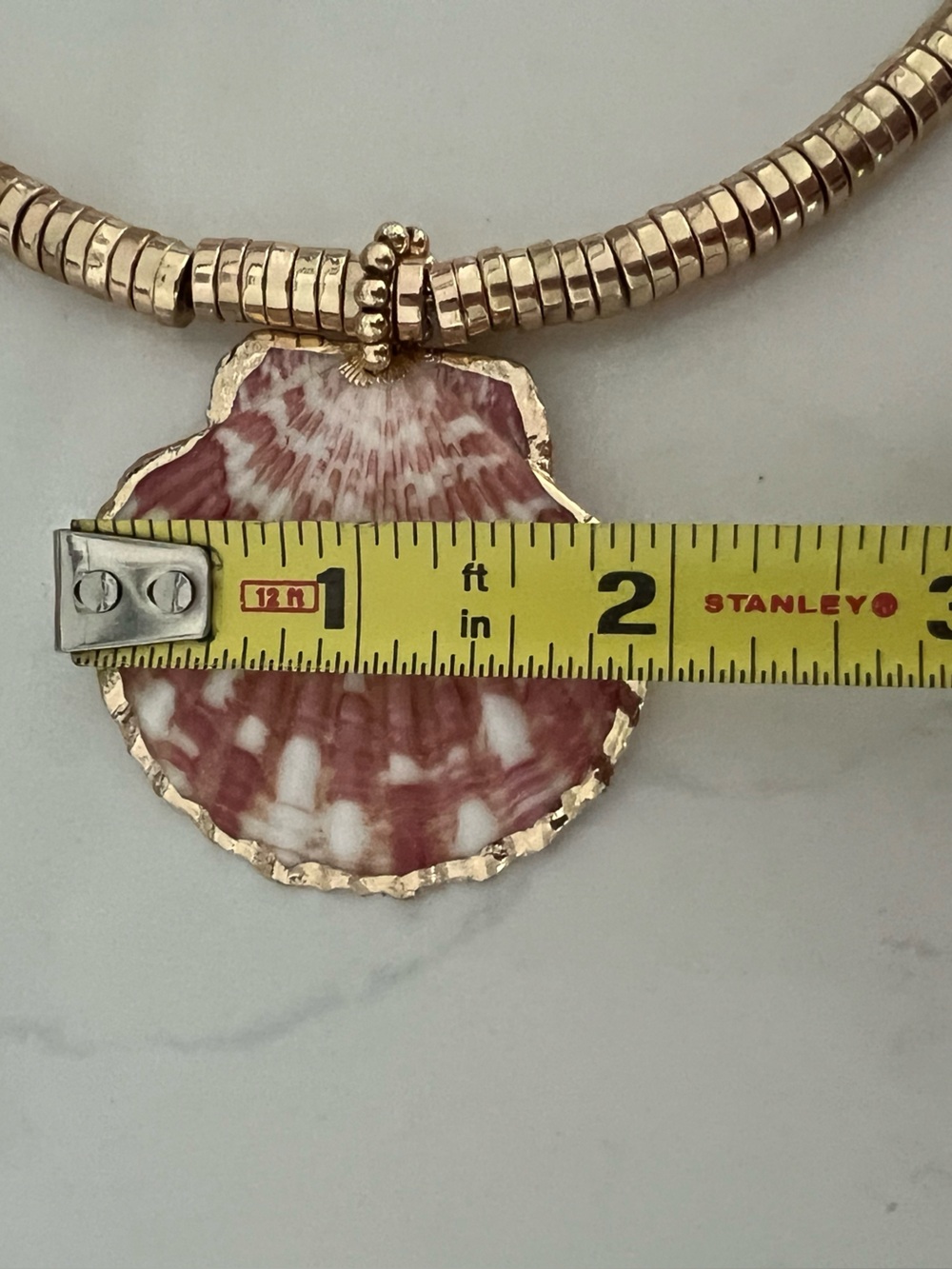 Boston proper Gold Beaded Choker with Pink Shell Pendant - Picture 4 of 5